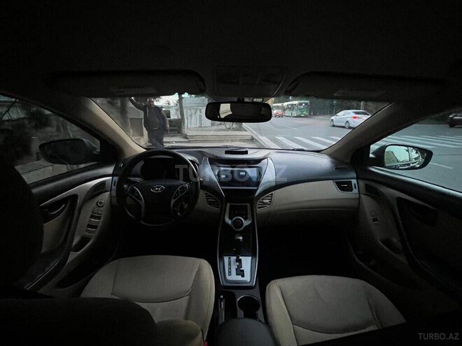 Hyundai Elantra 2011, 294,100 km - 1.8 l - Bakı
