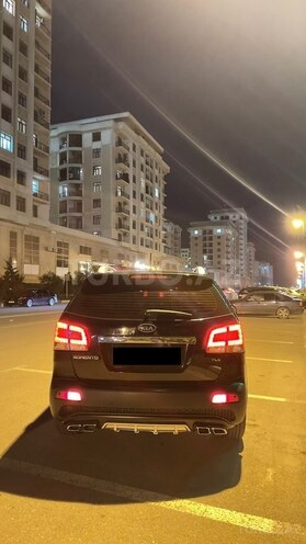 Kia Sorento 2009, 174,800 km - 2.0 l - Sumqayıt