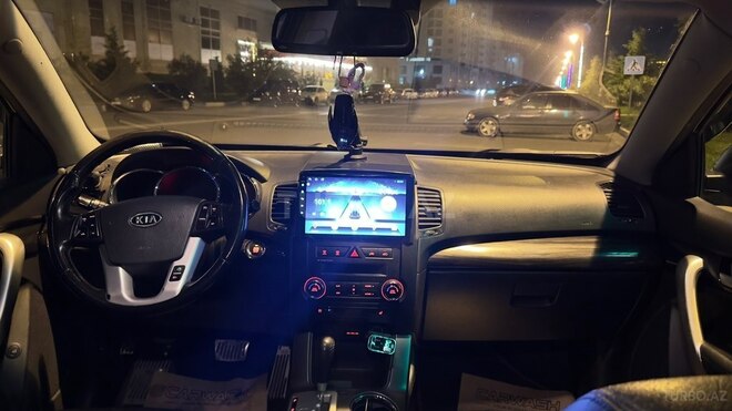 Kia Sorento 2009, 174,800 km - 2.0 l - Sumqayıt