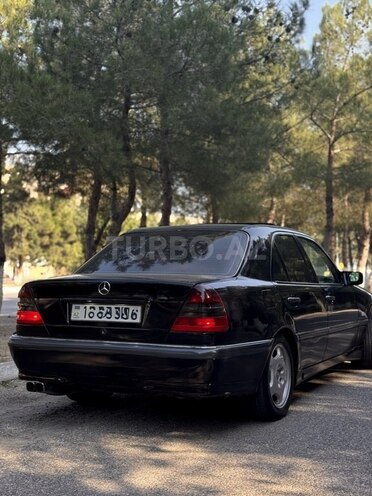 Mercedes C 240 1998, 259,000 km - 2.6 l - Sumqayıt