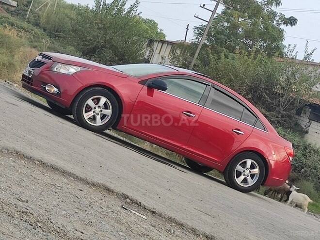 Chevrolet Cruze 2011, 333,000 km - 1.4 л - Ağdaş