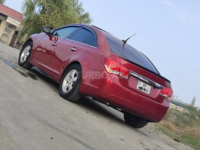 Chevrolet Cruze 2011, 333,000 km - 1.4 л - Ağdaş