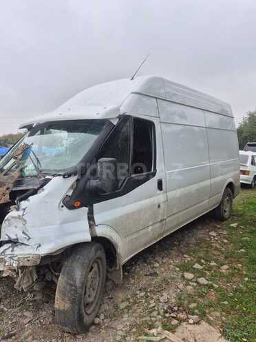 Ford Transit 2007, 240,000 km - 2.4 л - Quba