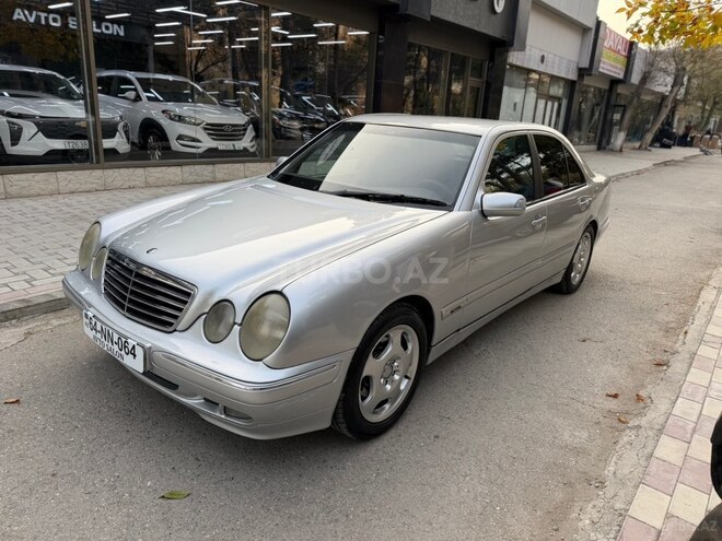 Mercedes E 270 2001, 420,000 km - 2.7 l - Sumqayıt