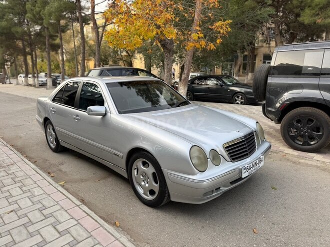 Mercedes E 270 2001, 420,000 km - 2.7 l - Sumqayıt