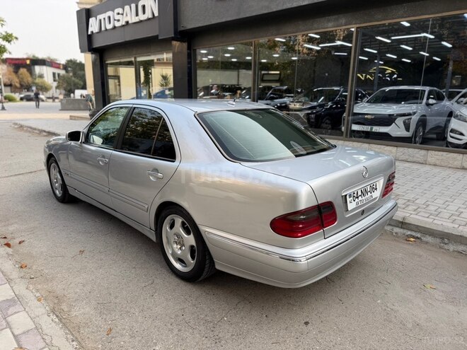 Mercedes E 270 2001, 420,000 km - 2.7 l - Sumqayıt