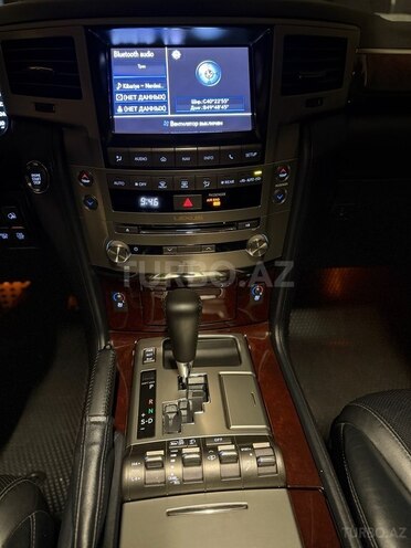 Lexus LX 570 2013, 179,000 km - 5.7 l - Bakı