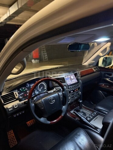 Lexus LX 570 2013, 179,000 km - 5.7 l - Bakı