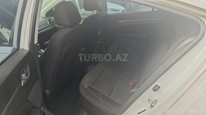 Hyundai Elantra 2018, 160,464 km - 2.0 л - Bakı