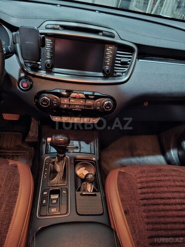 Kia Sorento 2016, 260,000 km - 2.0 l - Şirvan