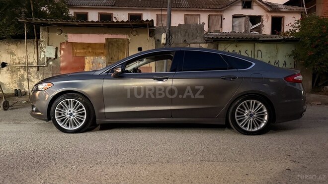 Ford Fusion (North America) 2013, 240,000 km - 2.0 л - Bakı
