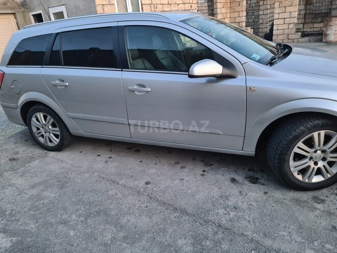 Opel Astra 2009, 250,000 km - 1.3 l - Bakı