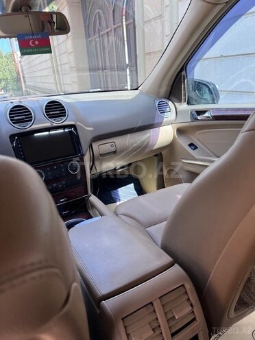 Mercedes ML 350 4MATIC 2010, 300,000 km - 3.5 l - Bakı