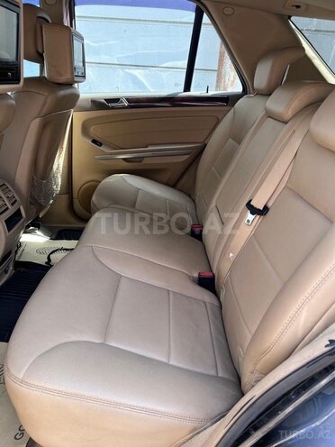 Mercedes ML 350 4MATIC 2010, 300,000 km - 3.5 l - Bakı