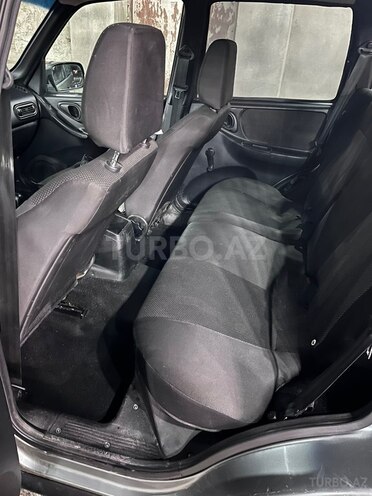 Chevrolet Niva 2016, 350,000 km - 1.7 l - Bakı