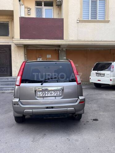 Nissan X-Trail 2001, 285,000 km - 2.0 l - Bakı