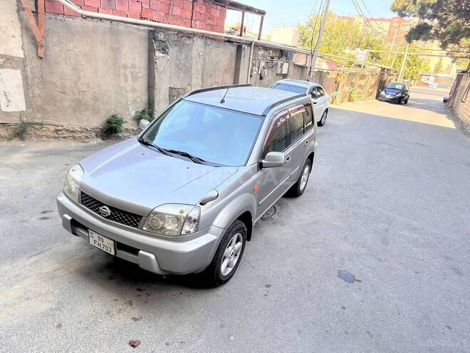 Nissan X-Trail 2001, 285,000 km - 2.0 l - Bakı