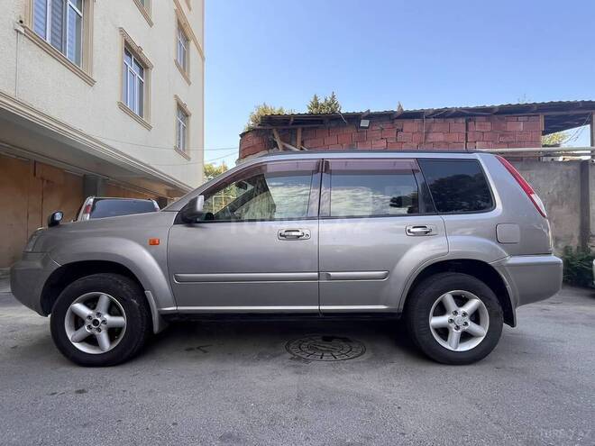 Nissan X-Trail 2001, 285,000 km - 2.0 l - Bakı