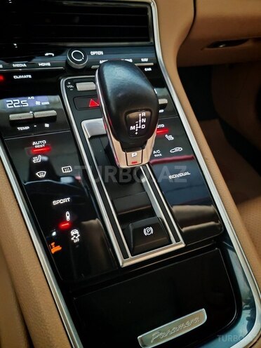Porsche Panamera 4S 2018, 55,000 km - 2.9 л - Bakı
