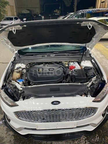 Ford Fusion (North America) 2014, 235,000 km - 2.0 л - Bakı