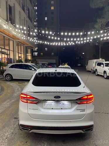 Ford Fusion (North America) 2014, 235,000 km - 2.0 л - Bakı