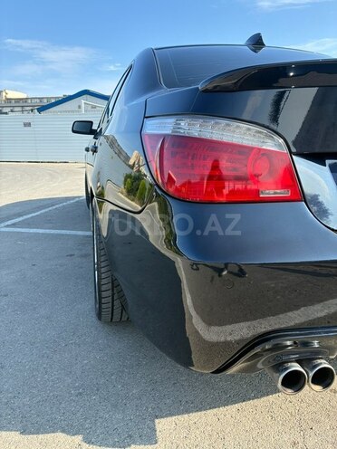 BMW 530 2004, 290,000 km - 3.0 l - Bakı