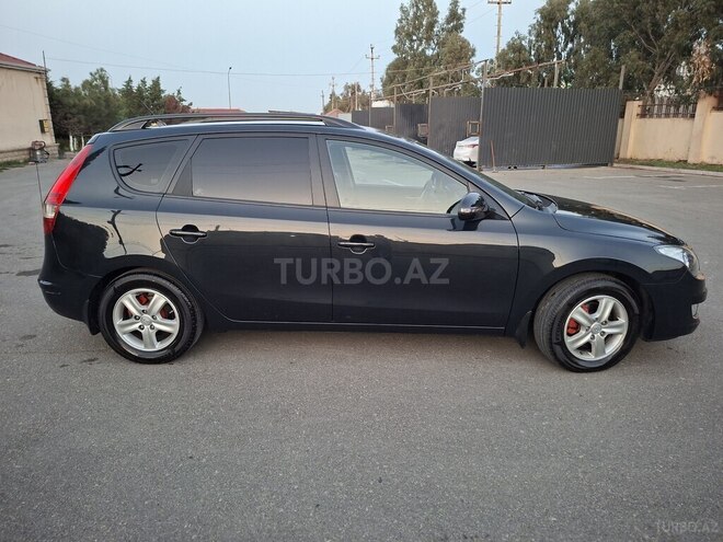 Hyundai i30 2010, 241,000 km - 1.6 л - Bakı