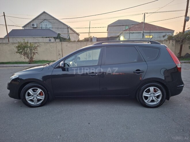 Hyundai i30 2010, 241,000 km - 1.6 л - Bakı
