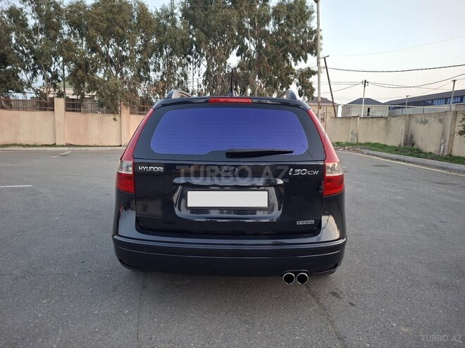 Hyundai i30 2010, 241,000 km - 1.6 л - Bakı