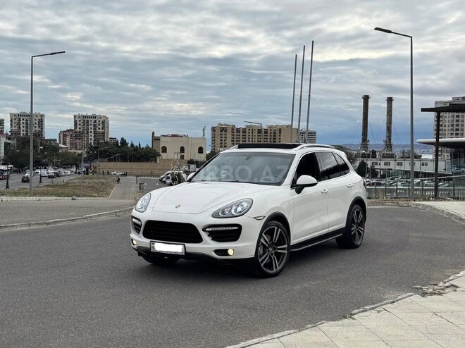 Porsche Cayenne Turbo 2011, 204,000 km - 4.8 л - Bakı
