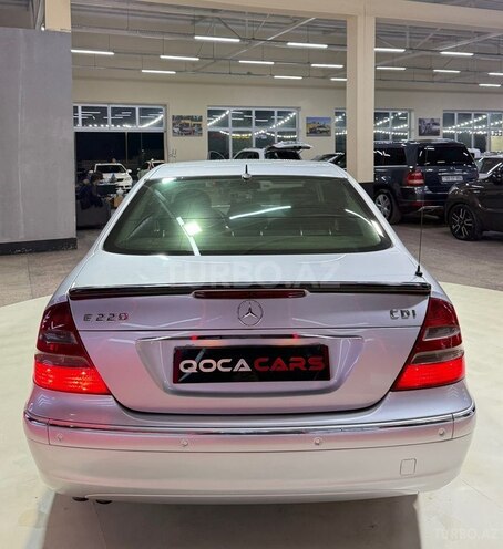 Mercedes E 220 2006, 333,888 km - 2.2 л - Sumqayıt