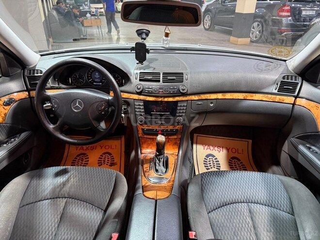 Mercedes E 220 2006, 333,888 km - 2.2 л - Sumqayıt