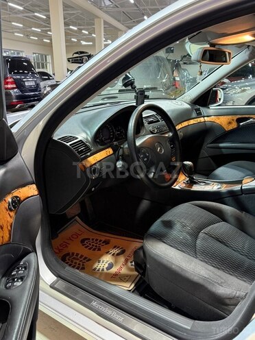 Mercedes E 220 2006, 333,888 km - 2.2 л - Sumqayıt