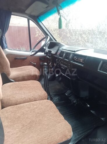 GAZ 32212 1999, 265,000 km - 2.4 l - Zaqatala