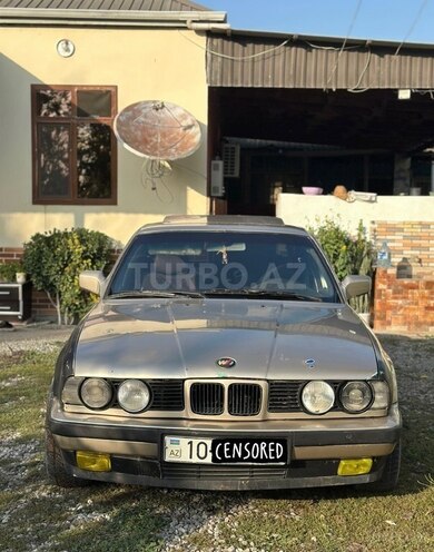 BMW 520 1988, 380,000 km - 2.0 л - Bakı