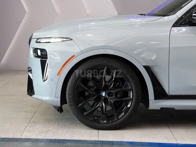 BMW X7 2024, 25,000 km - 4.4 l - Bakı