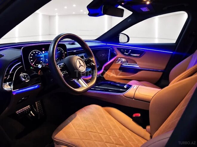Mercedes E 300 2024, 11,000 km - 2.0 l - Bakı