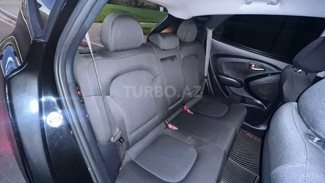 Hyundai ix35 2014, 295,000 km - 2.0 л - Bakı