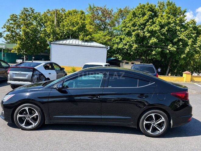 Hyundai Elantra 2019, 210,000 km - 2.0 l - Zaqatala