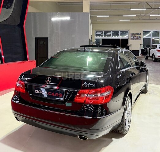 Mercedes E 350 2010, 295,333 km - 3.5 л - Sumqayıt