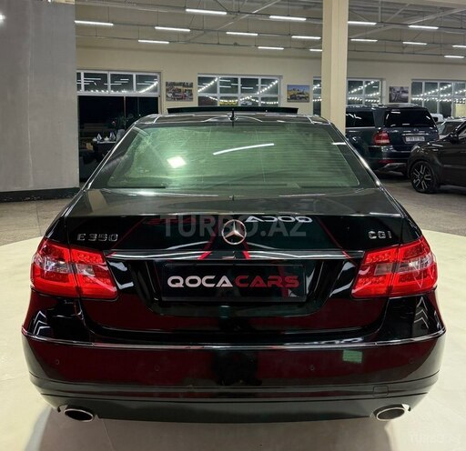 Mercedes E 350 2010, 295,333 km - 3.5 л - Sumqayıt