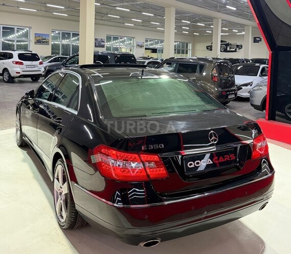Mercedes E 350 2010, 295,333 km - 3.5 л - Sumqayıt