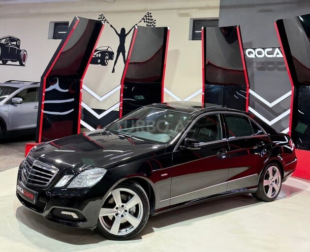 Mercedes E 350 2010, 295,333 km - 3.5 л - Sumqayıt