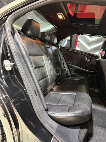 Mercedes E 350 2010, 295,333 km - 3.5 л - Sumqayıt