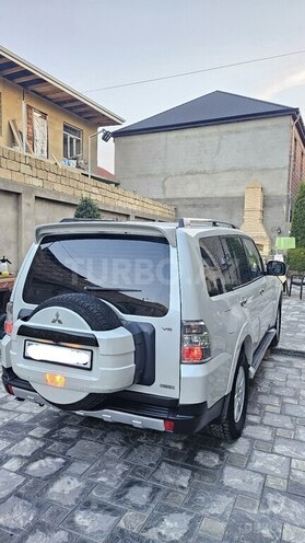 Mitsubishi Pajero 2008, 192,400 km - 3.0 л - Bakı