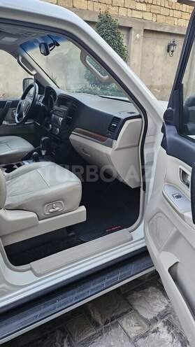 Mitsubishi Pajero 2008, 192,400 km - 3.0 л - Bakı