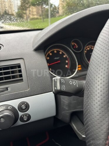 Opel Astra 2007, 290,000 km - 1.4 l - Bakı