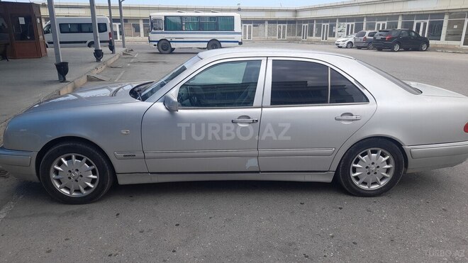 Mercedes E 280 1997, 420,000 km - 2.8 l - Şabran