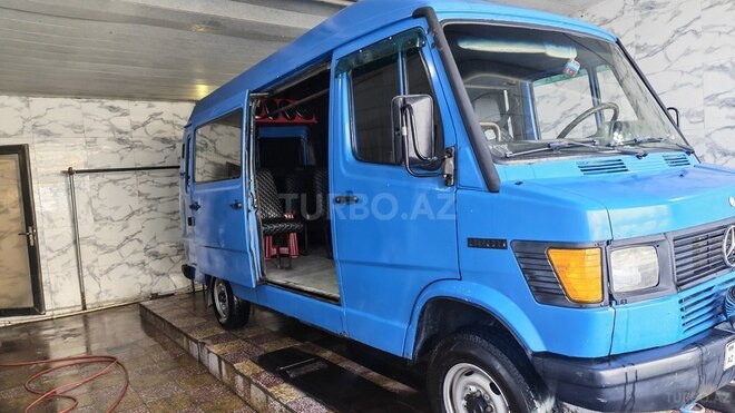 Mercedes 208 D 1993, 229,157 km - 2.4 l - Bakı