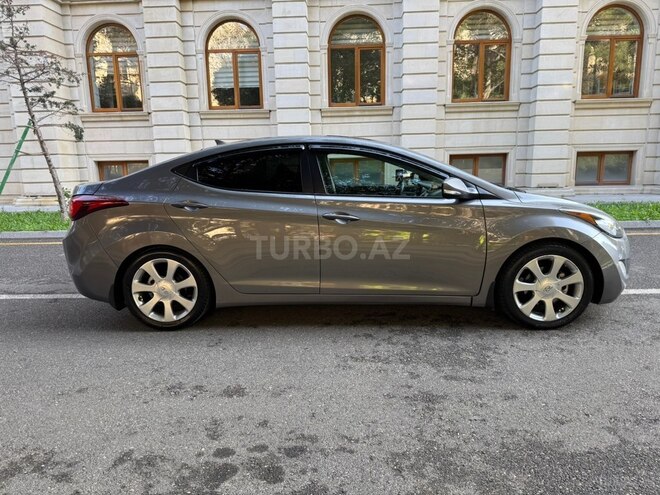 Hyundai Elantra 2013, 366,930 km - 1.8 l - Bakı